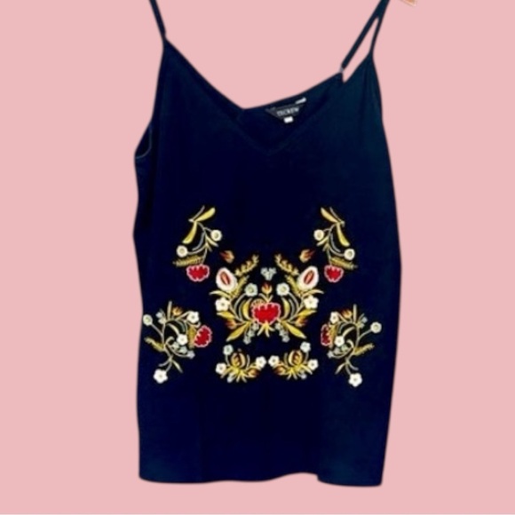 Black Floral Embroidered Camisole Top - Picture 2 of 5